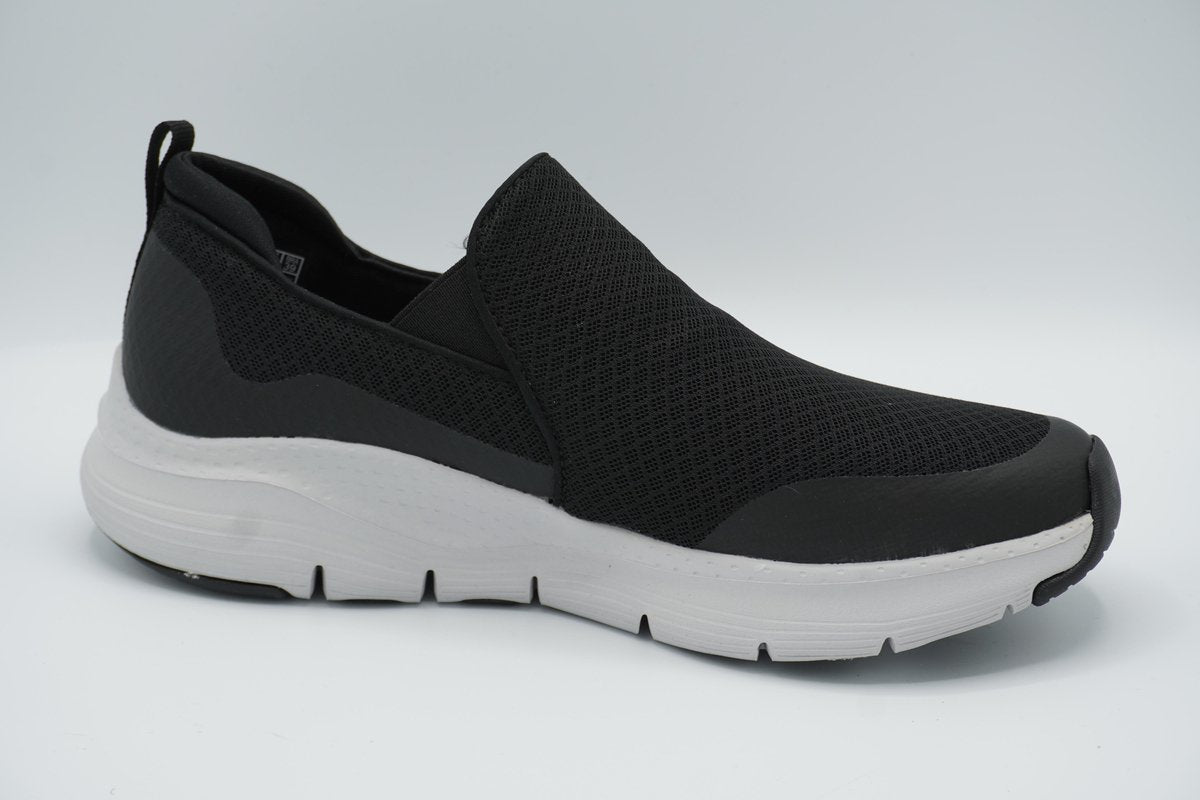 Skechers- 232043/.BKW Arch fit Banlin Zwarte inschieter- maat 43
