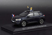 Citroen DS 7 Crossback "Presidentiel" 2017 Met figuur Blauw Metallic 1:43 Norev
