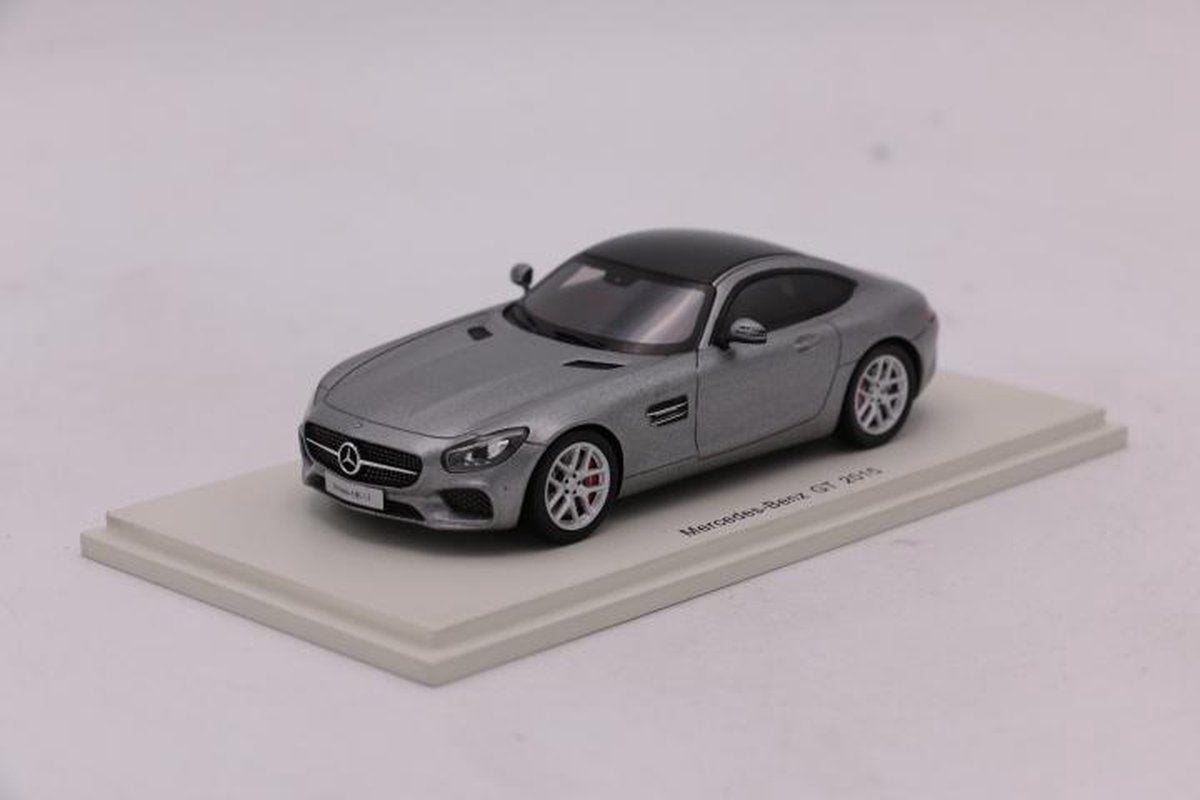 Mercedes-Benz GT 2005