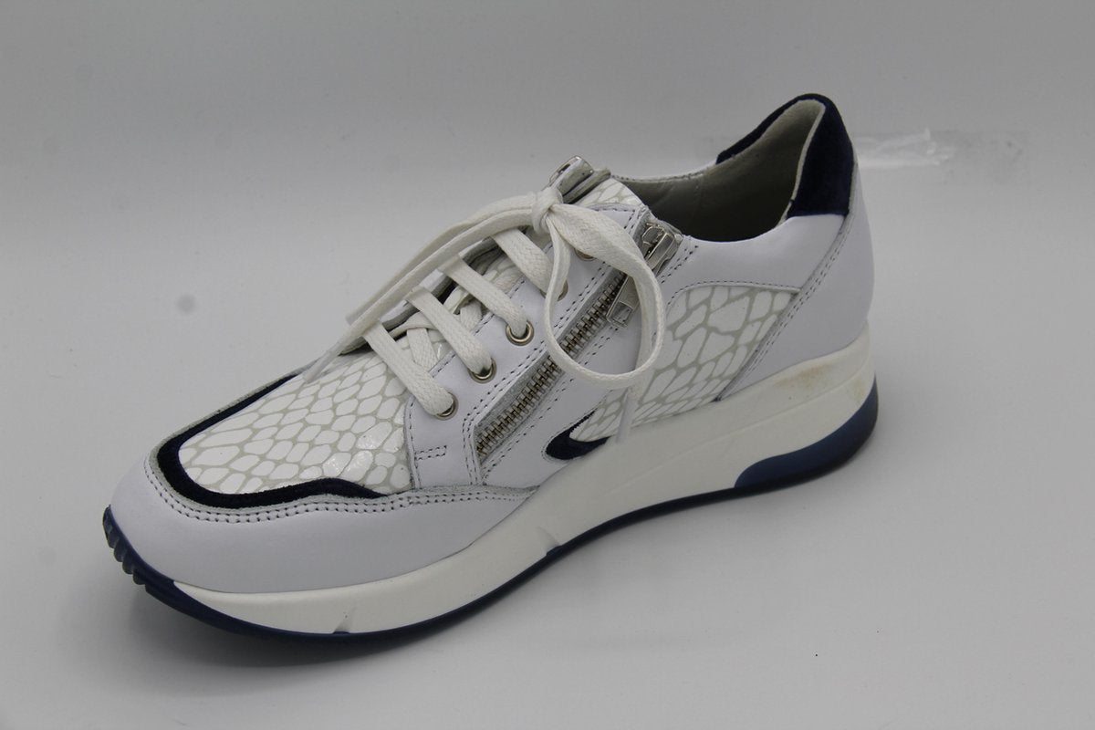 Verhulst- 1333- sneaker wit blauwe accenten- dames- H- maat 37