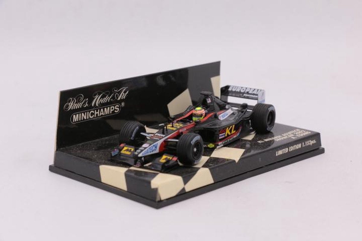 F1 Minardi PS02 A. Young Showcar 2002