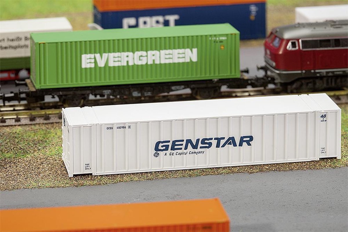 Faller - 48’ Rib-Side Container GENSTAR
