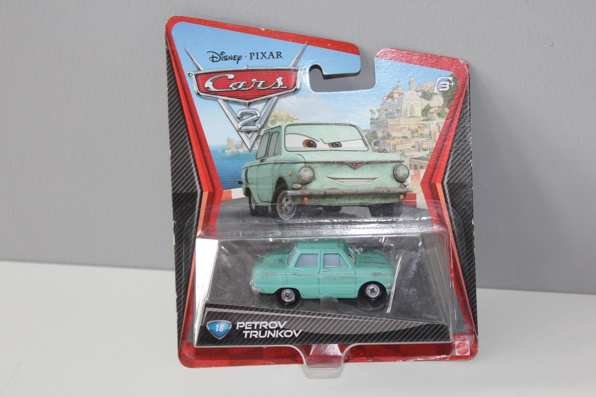 Cars 2 - Petrov Trunkov /Toys