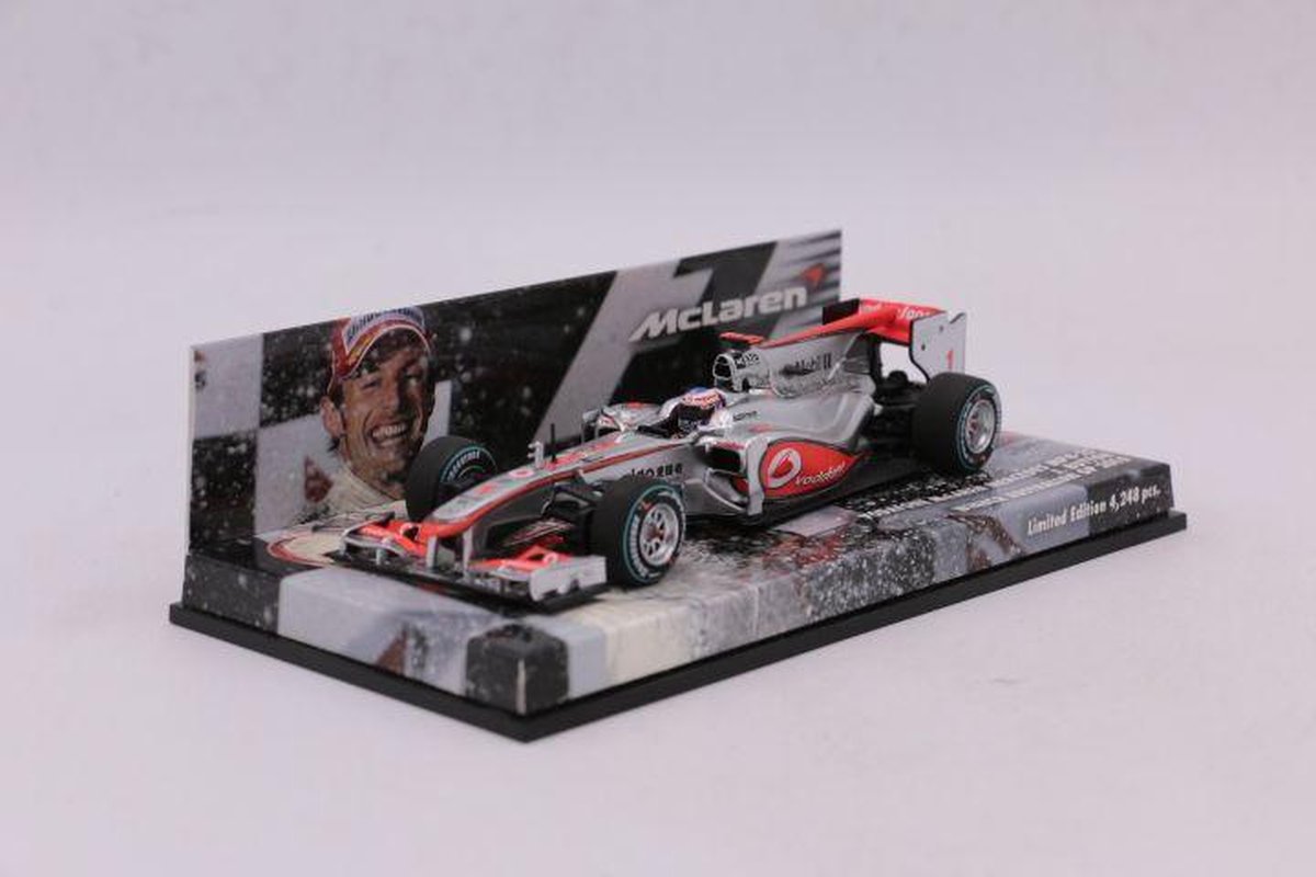 F1 McLaren MP4-25 J. Button Australian GP 2010