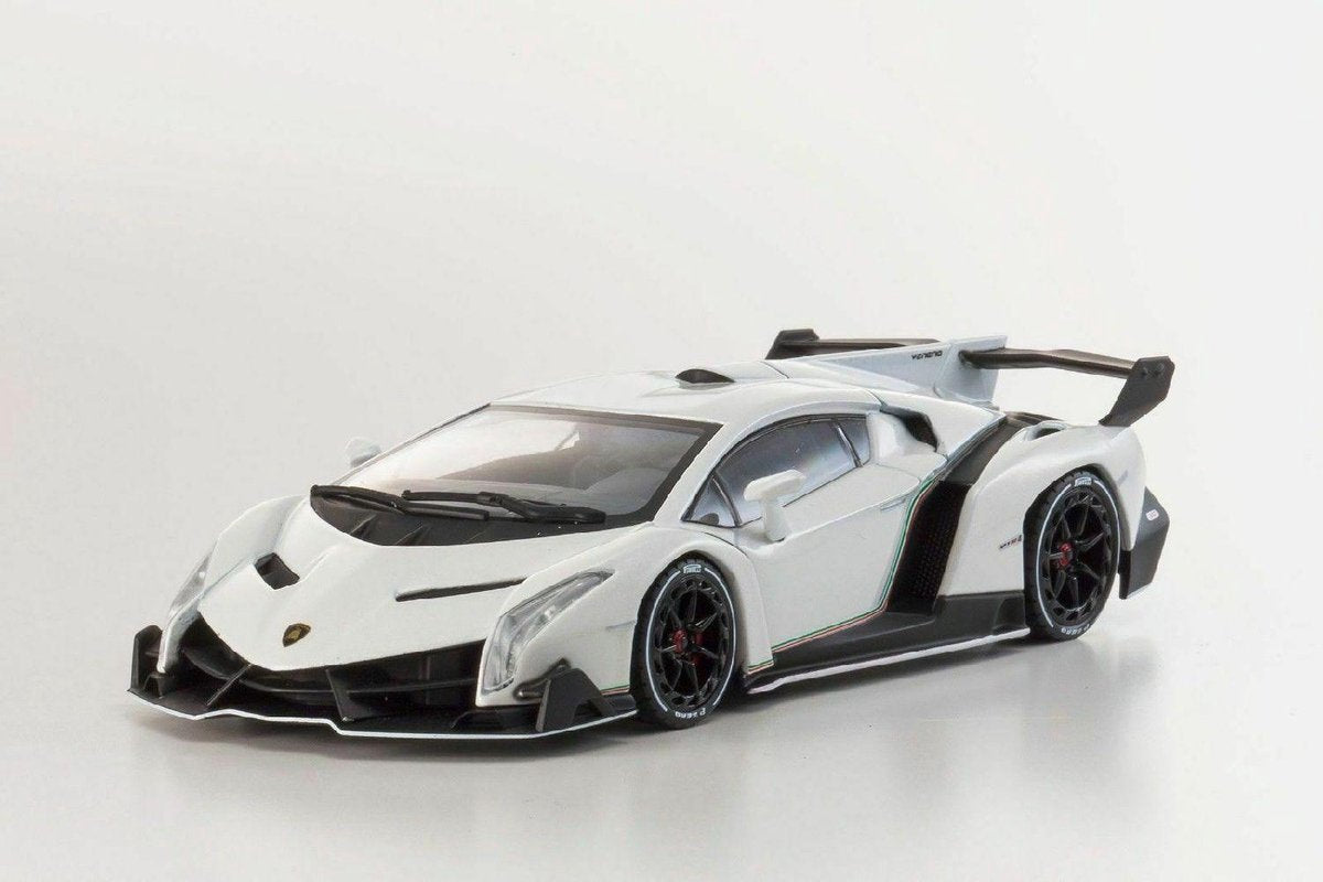 Lamborghini Veneno 2013 White Metallic