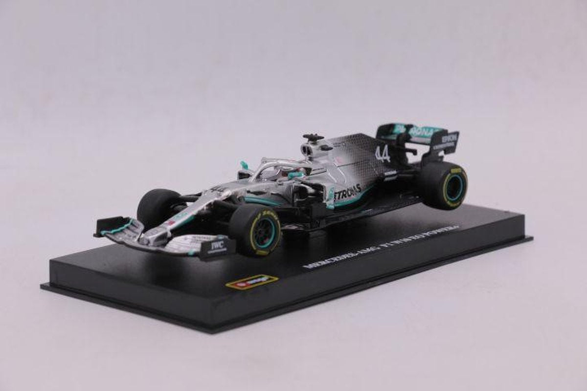 Mercedes-Benz AMG F1 W10 EQ Power+ #44 Lewis Hamilton - 1:43 - Bburago