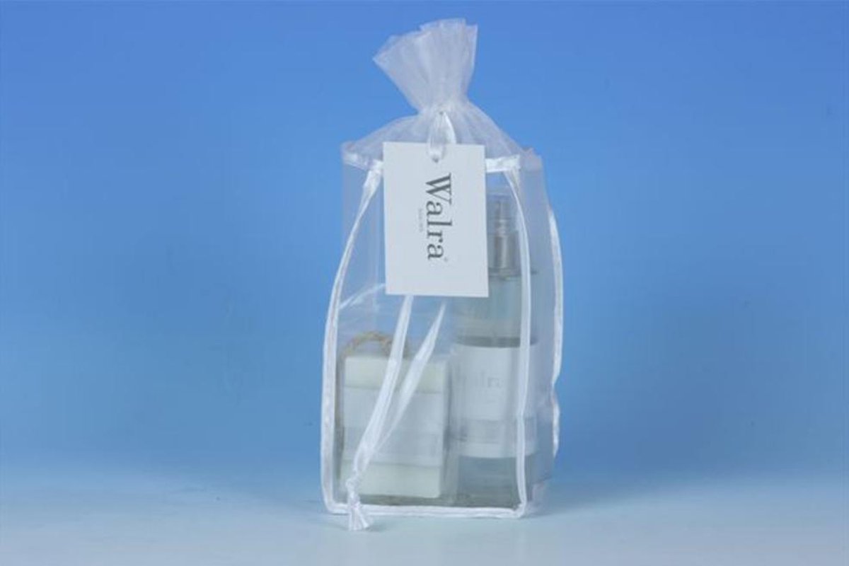 Walra set in Organza