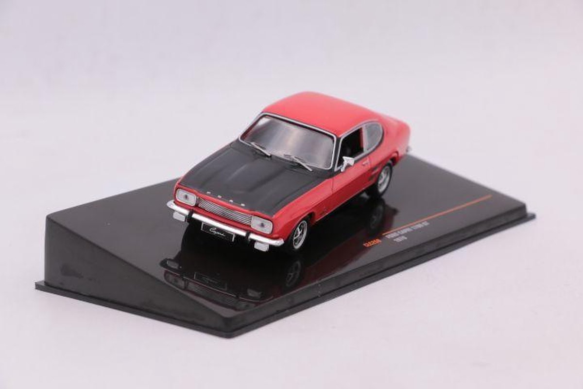 Ford Capri 1700 GT 1970 Red/Black