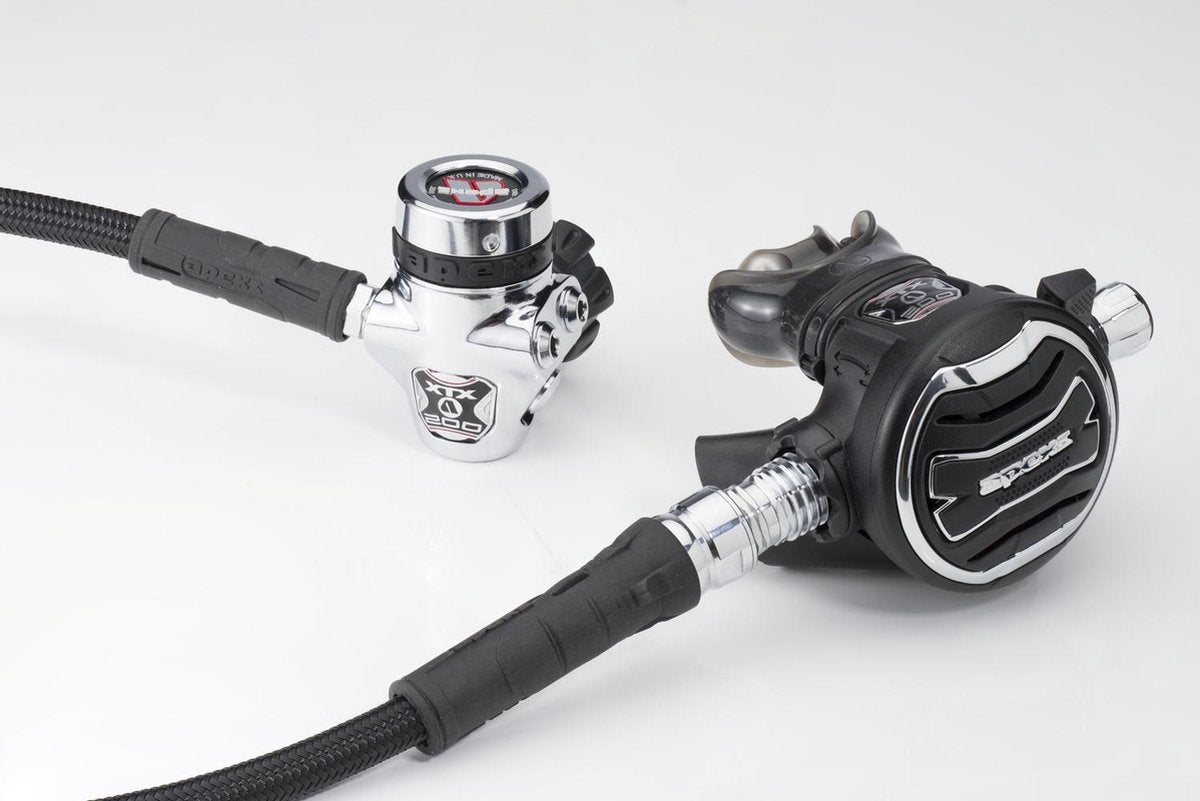 Apeks XTX200 - Swivel Hose - DIN 300 bar