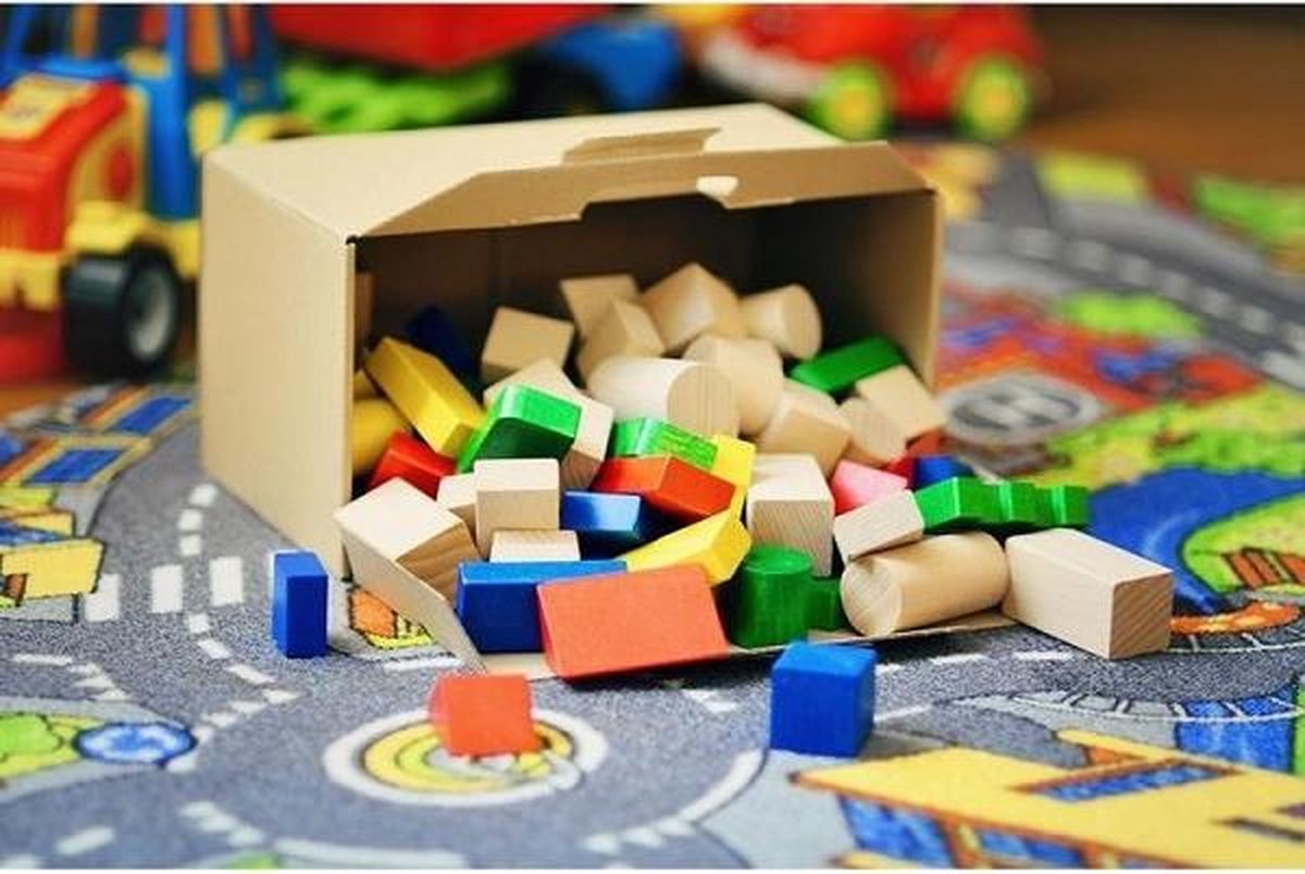 Houten blokken 3x3x3cm 100 delig  Kleur Handgemaakt