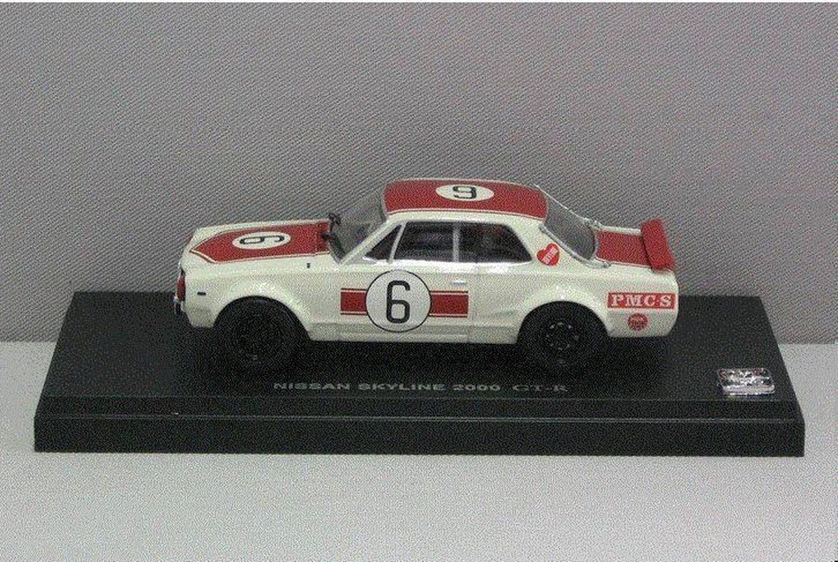 Nissan Skyline 2000 GT-R 1971 #6 - 1:43 - Kyosho