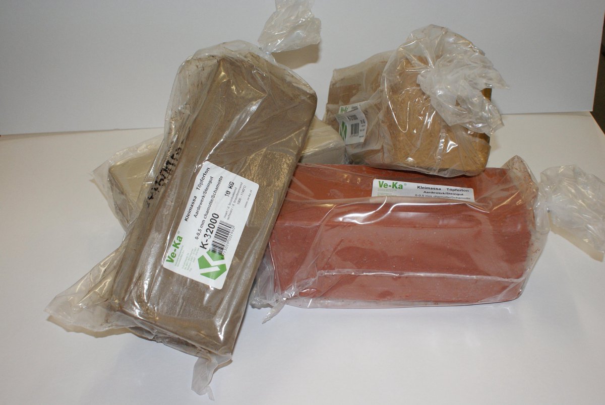 Klei wit grove chamotte 10 kg.
