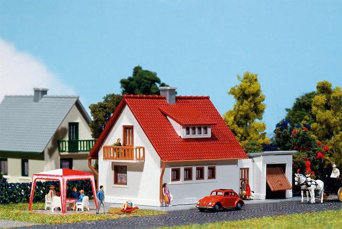 Faller - Woonhuis (Fa232531)