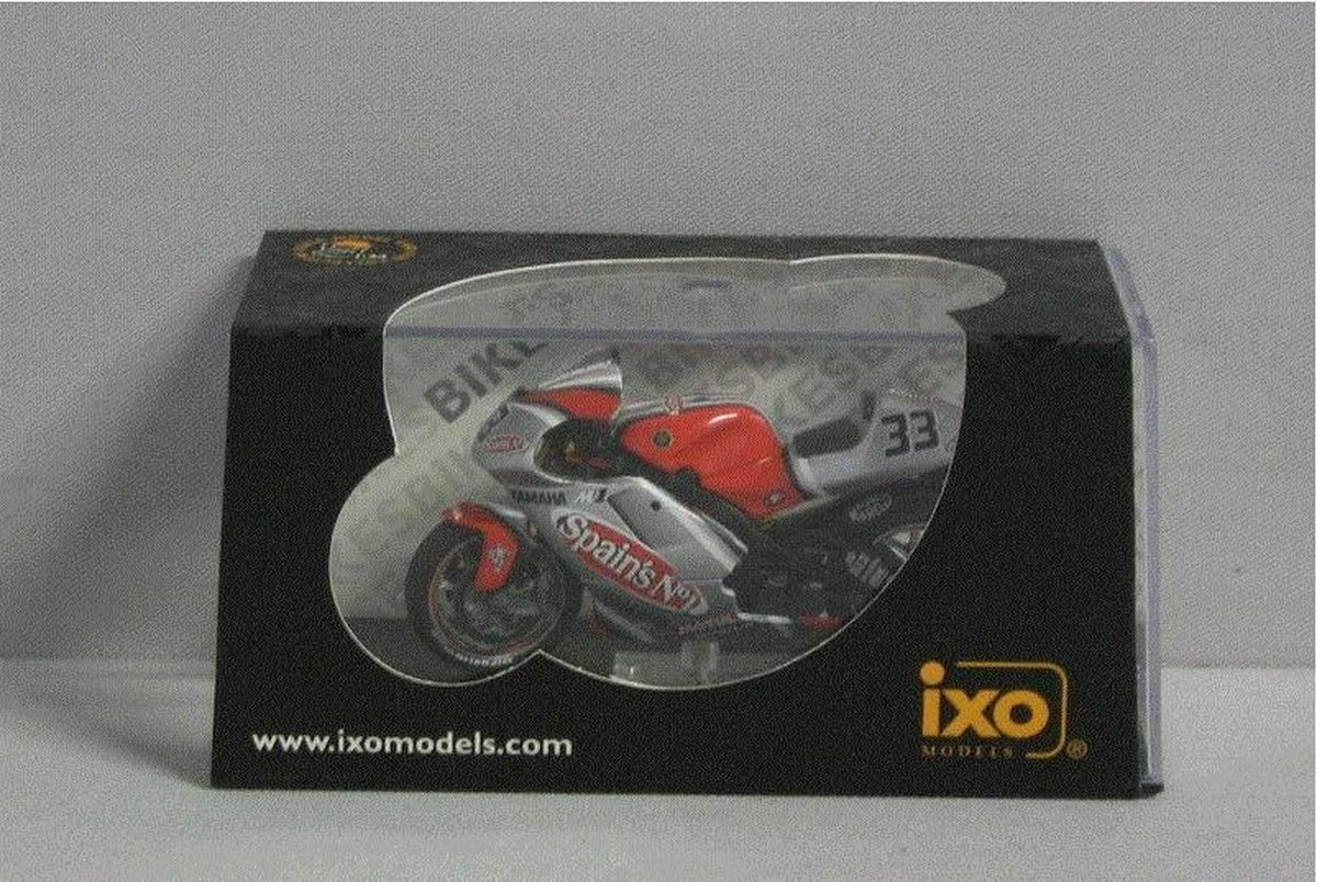 Yamaha YZR-M1 'M. Melandri' 200 - 1:24 - IXO Models