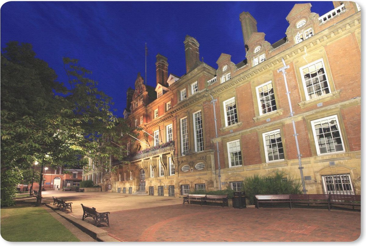 Bureau mat - Het stadhuisgebouw van Leicester in de nacht - 60x40