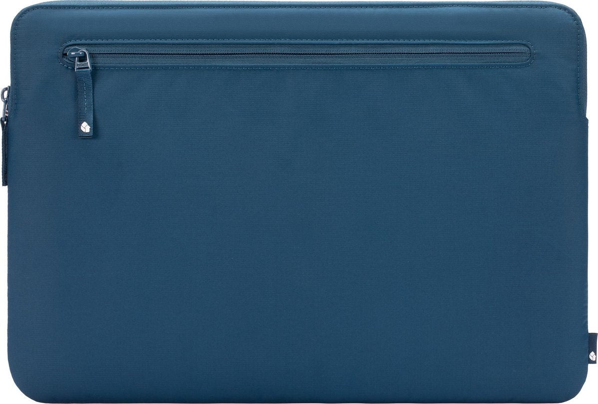 Incase Bionic® Compact Sleeve voor 16" MacBook - Baltic Sea