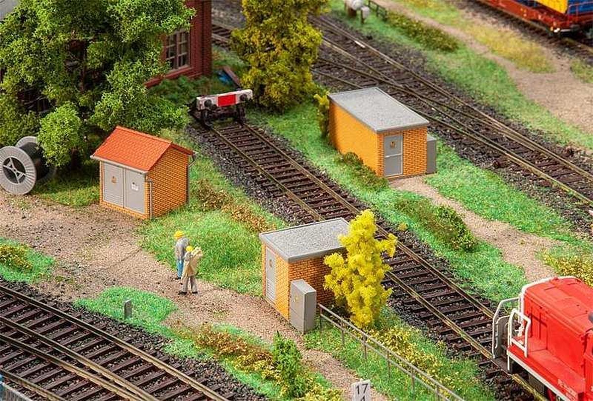 Faller - 3 Substations. brick construction - FA120266 - modelbouwsets