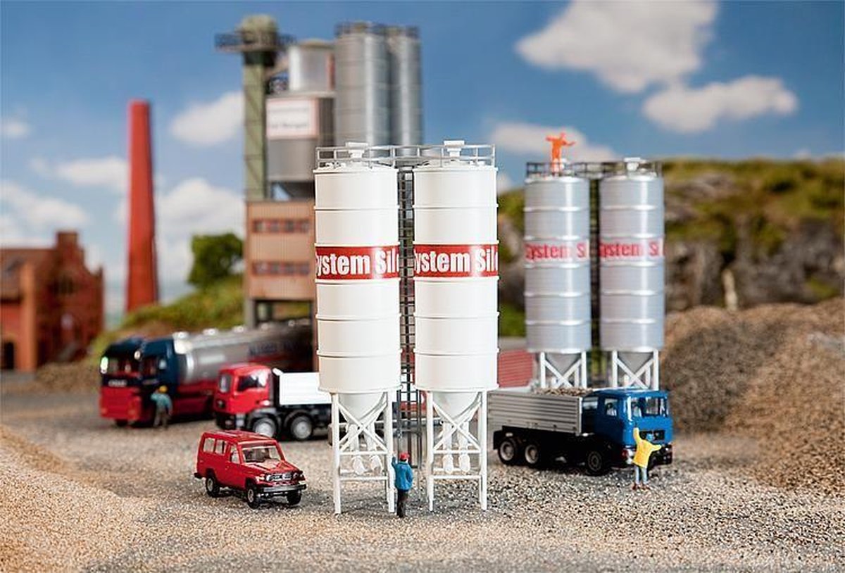 Faller - 2 Industriesilo’s