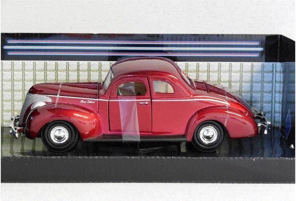 Ford Custom 194 - 1:24 - Motor Max