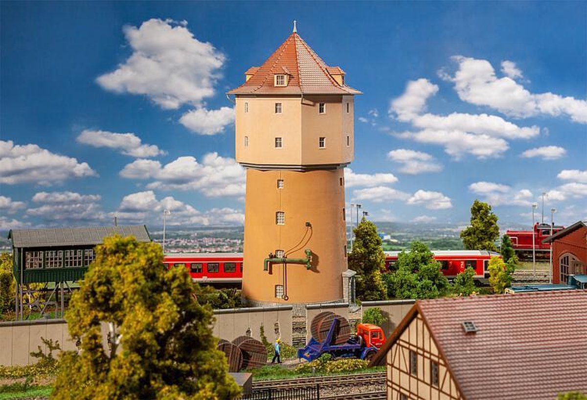 Faller - Watertoren Freilassing (11/19) * (Fa191747) - modelbouwsets