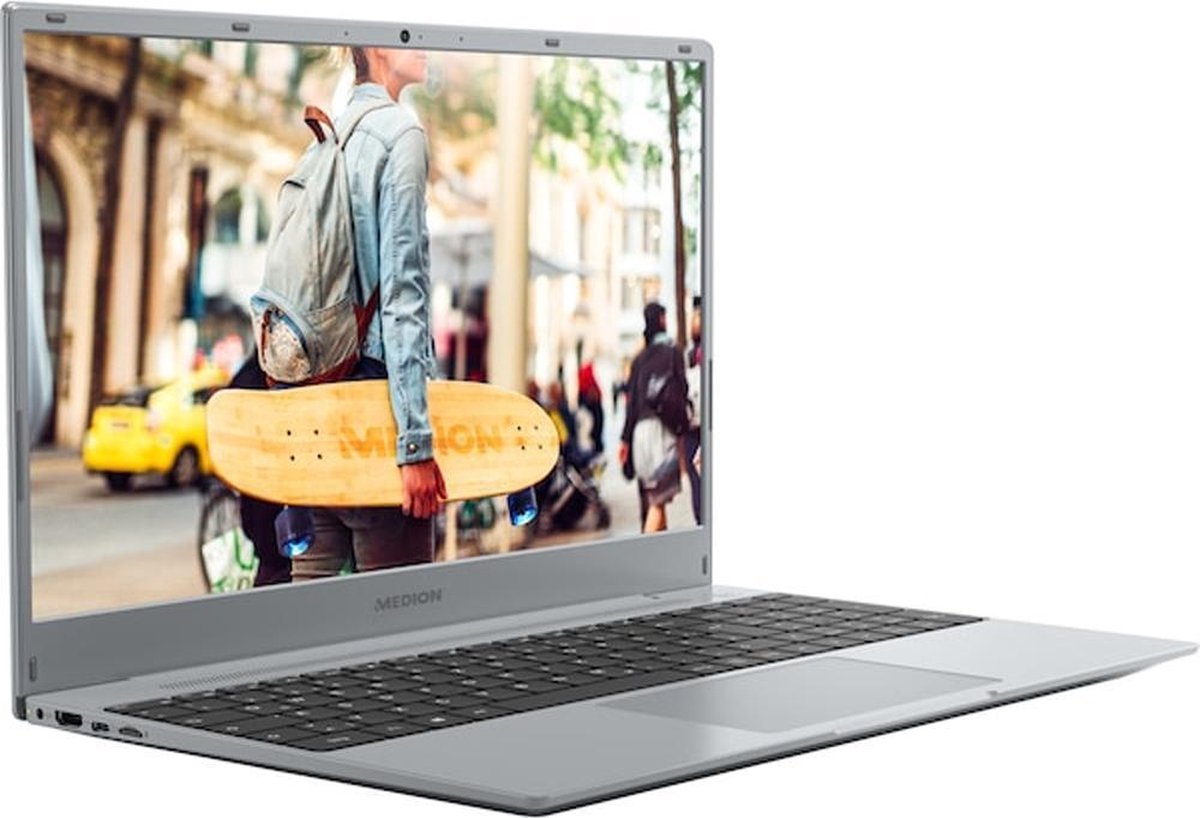 Medion laptop E15303