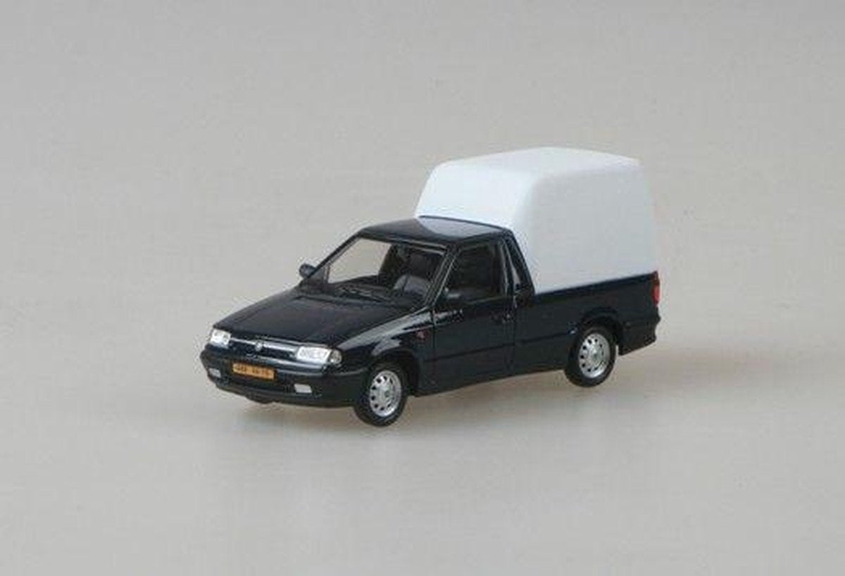 Skoda Felicia Pick Up Van Closed 1996 Royal Blue