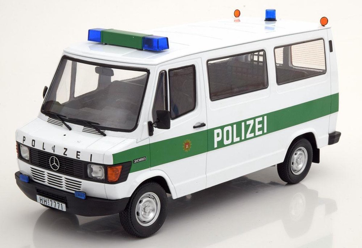 Mercedes-Benz 208 D Polizei Bus 1988 Wit / Groen 1-18 KK Scale Limited 500 Pieces