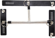 Bondage T-bar voor handen en nek met boeien en halsband
