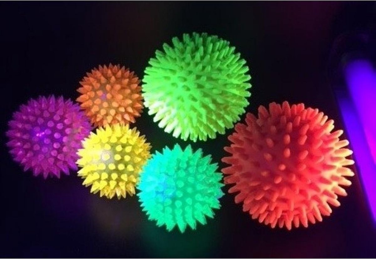 Knipperende Spiky Bal Medium - Stevig Rubber