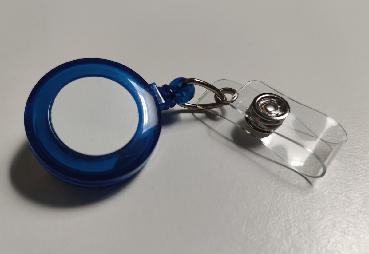 Kunststof Yoyo Sleutelhanger Pashouder - Roller Clip - Trekkoord - Skipashouder - Blauw - 80 cm