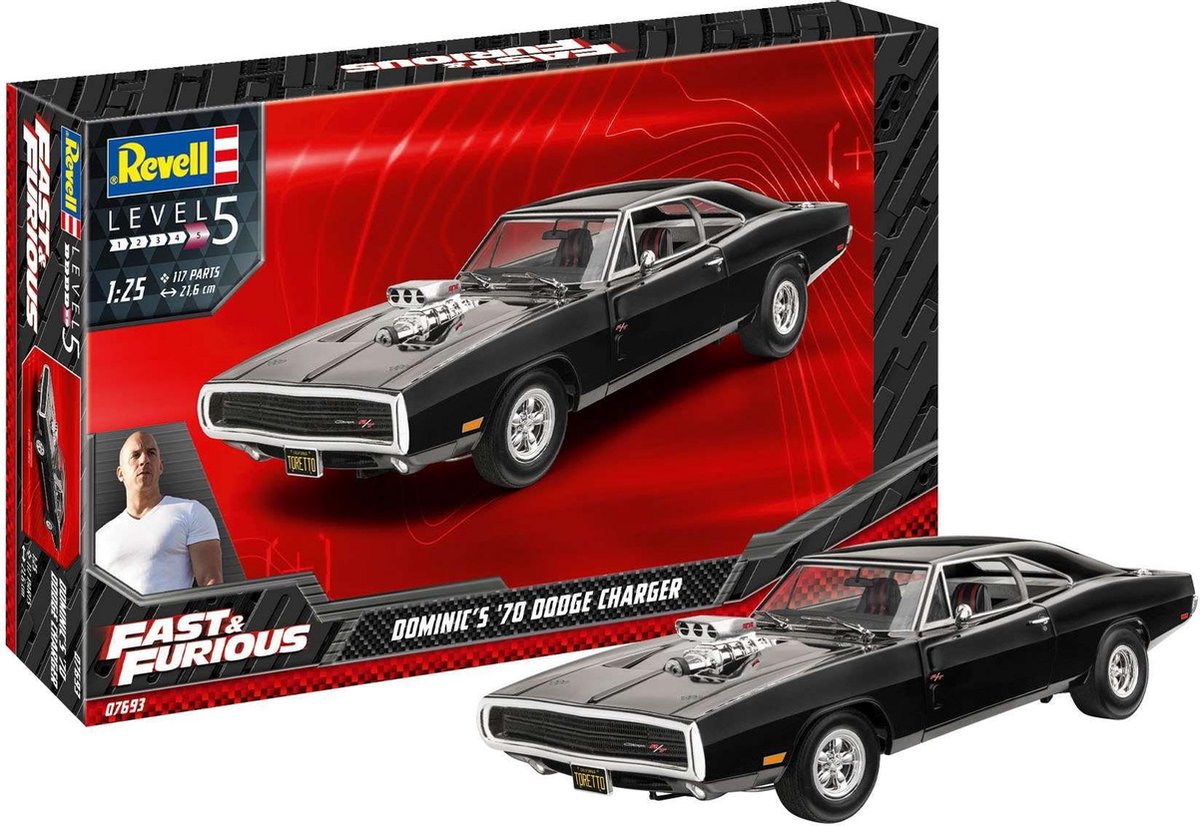 1:25 Revell 07693 Fast & Furious - Dominics 1970 Dodge Charger Car Plastic kit