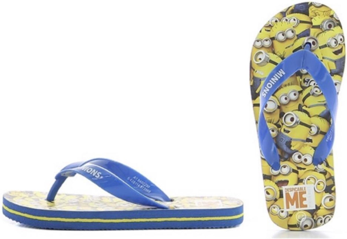 Minions teenslippers  maat 30