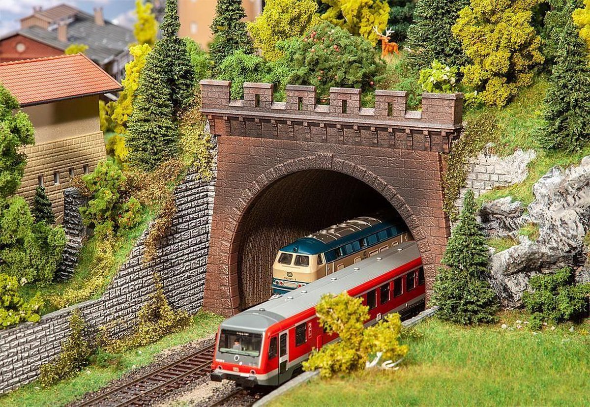Faller - 2 Tunnelportalen