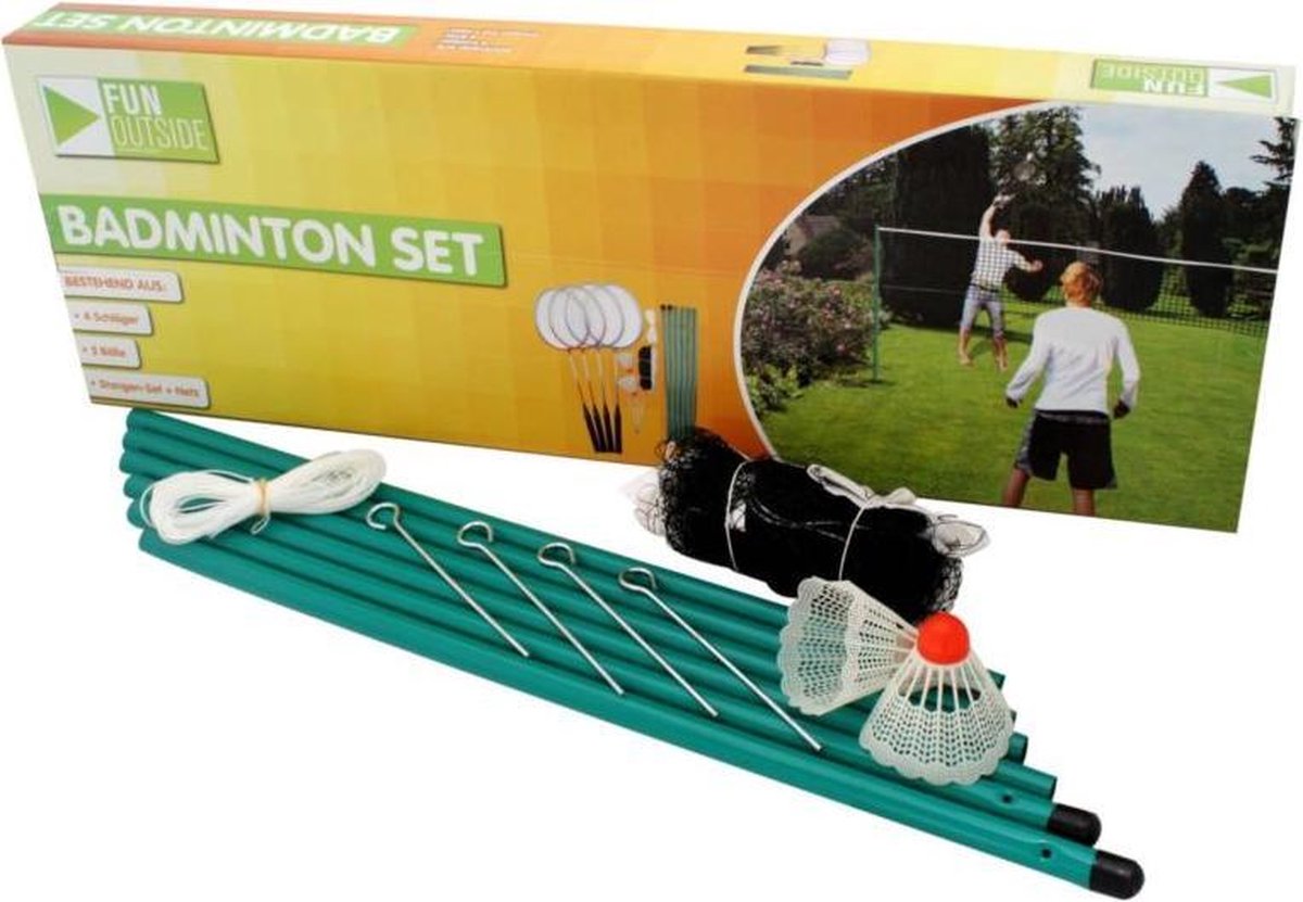 Badminton set