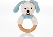 Pebble Organic houten rammelaar - duck egg blue bunny - fairtrade - duurzaam