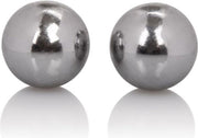 Zilveren ballen in doos