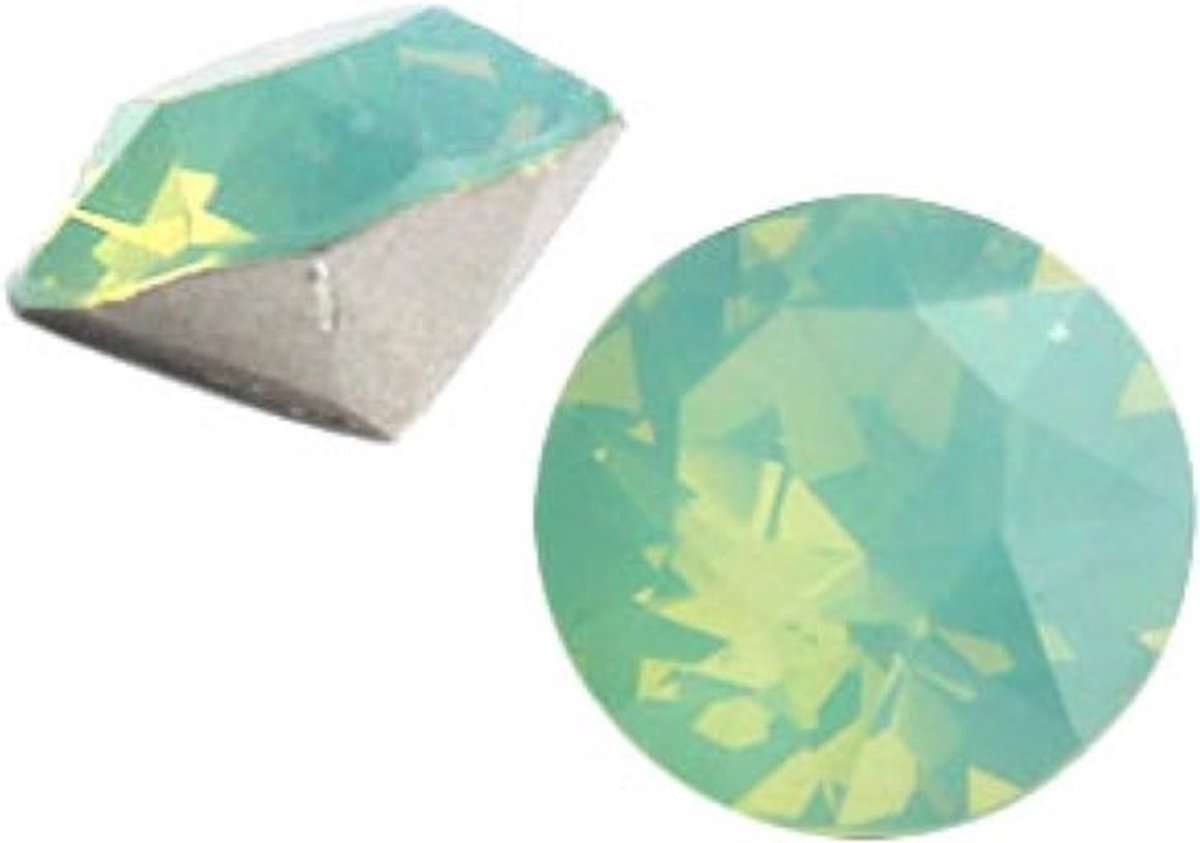 Swarovski ss29 (6 mm) Pacific Opal