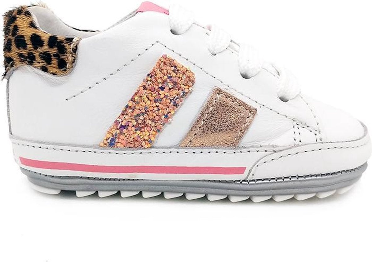 Shoesme witte babysneaker met rose gouden strepen