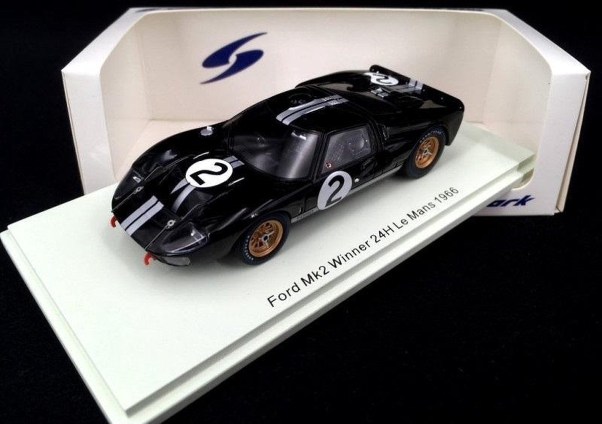 Ford MKII #2 Le Mans Winner 1966 B.McLaren/C.Amon 1/43 Spark