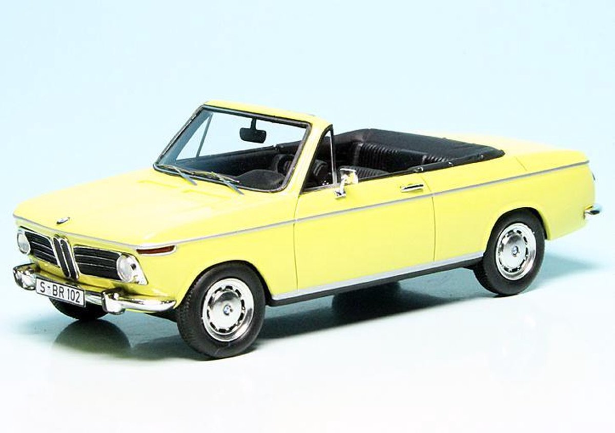 BMW 2002 Cabriolet 2-2 (Baur) - 1:43 - Schuco