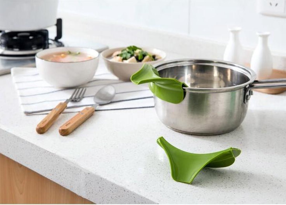 EPIN | Anti Knoei Schenktuit Voor Aan Pan | Anti-spill | Giet Hulpstuk | Soep | Keuken Gadget | Tool | Trechter | Afgieten | Keuken Gereedschap | GROEN