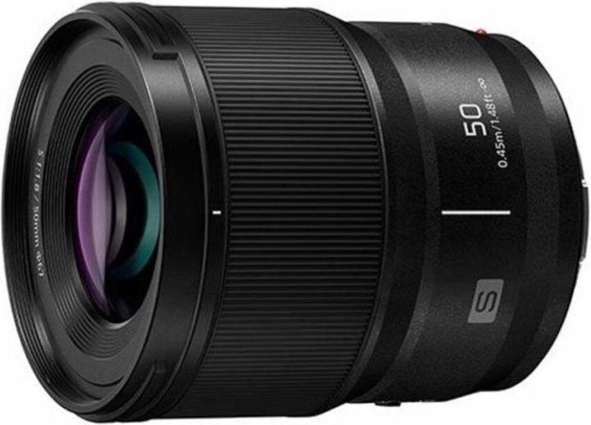 Panasonic LUMIX S 50mm F1.8 (S-S50)