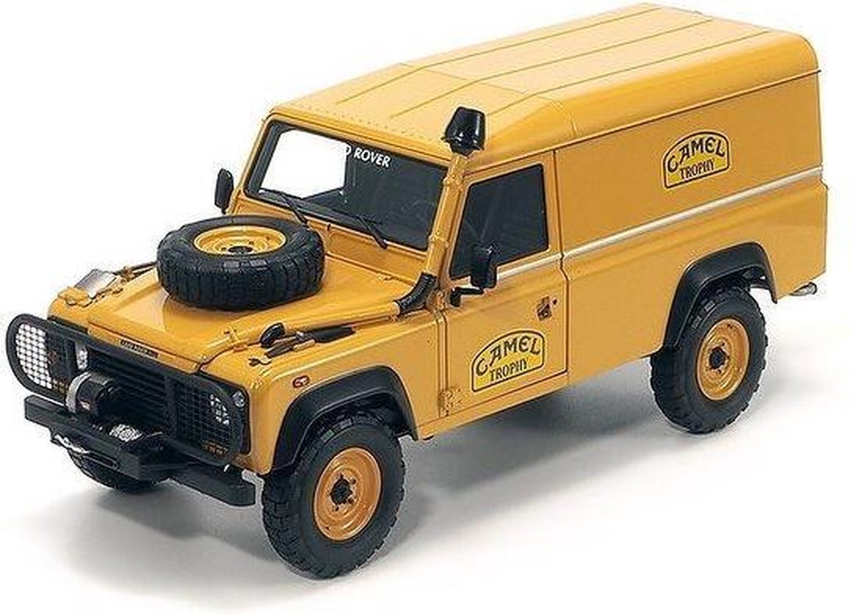 Land Rover 110 Camel Trophy Support Borneo 1985