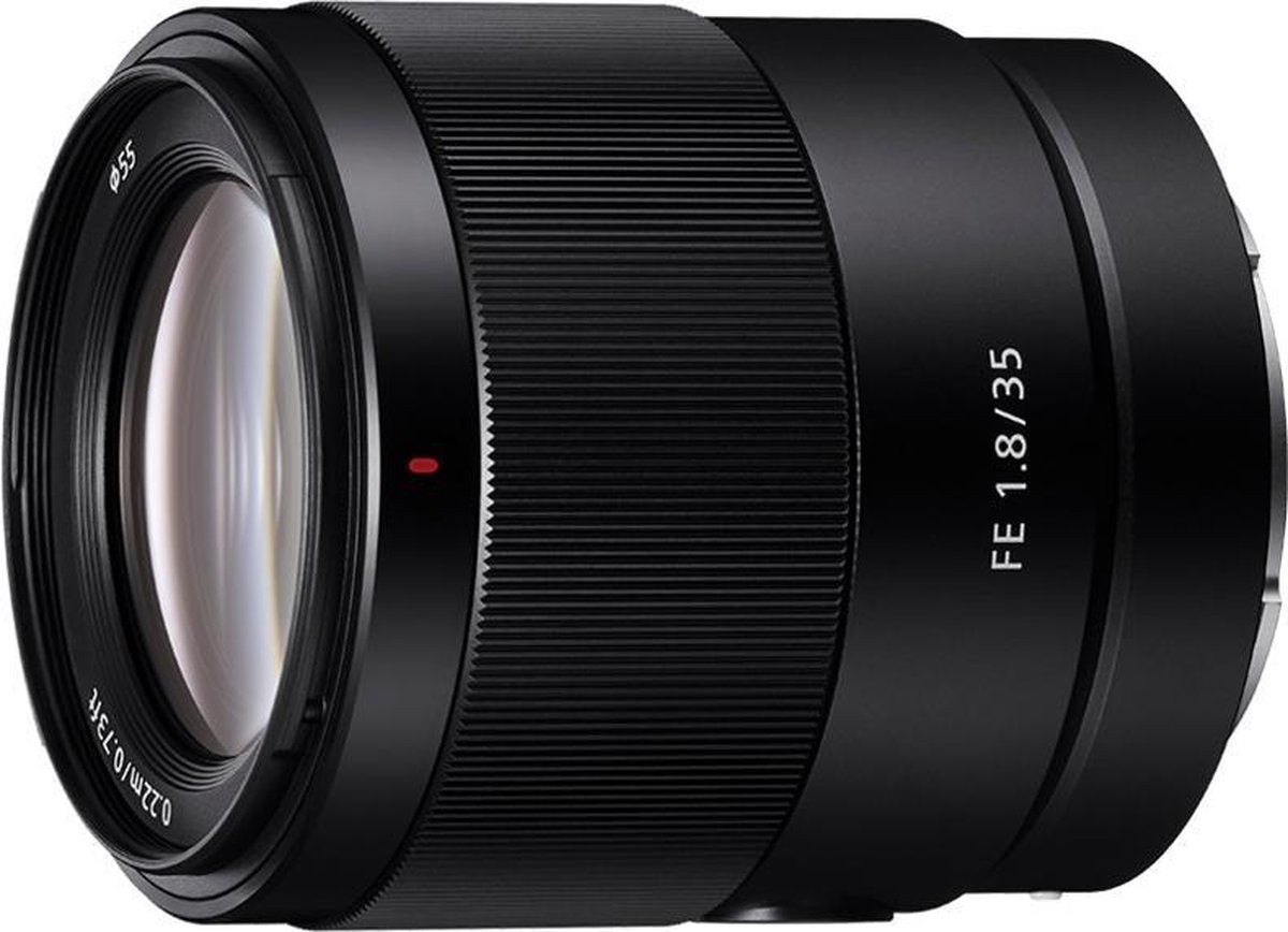 Sony FE 35mm f/1.8 - Prime lens