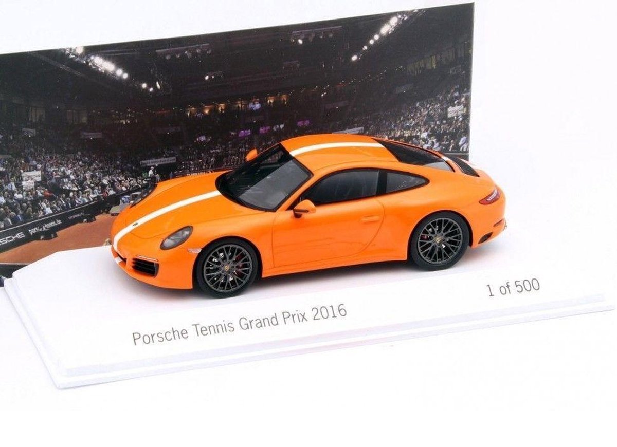 Porsche 991-2 Carrera S Tennis Grand Prix 2015