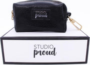 Studio Proud - Houder voor hondenpoepzakjes - zwart snake - goudkleurige accenten - bijpassende riem mogelijk
