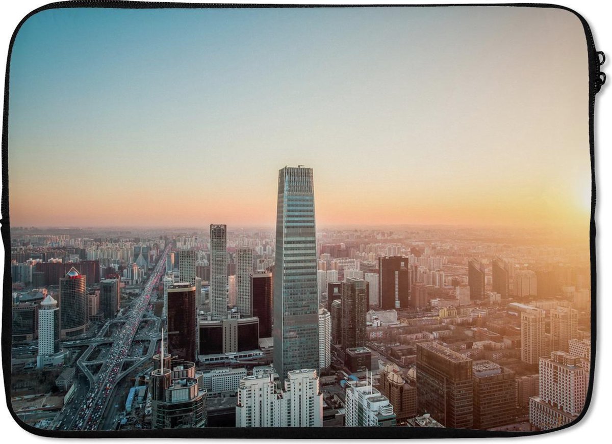Laptophoes 14 inch - Heldere zonsondergang boven Beijing - Laptop sleeve