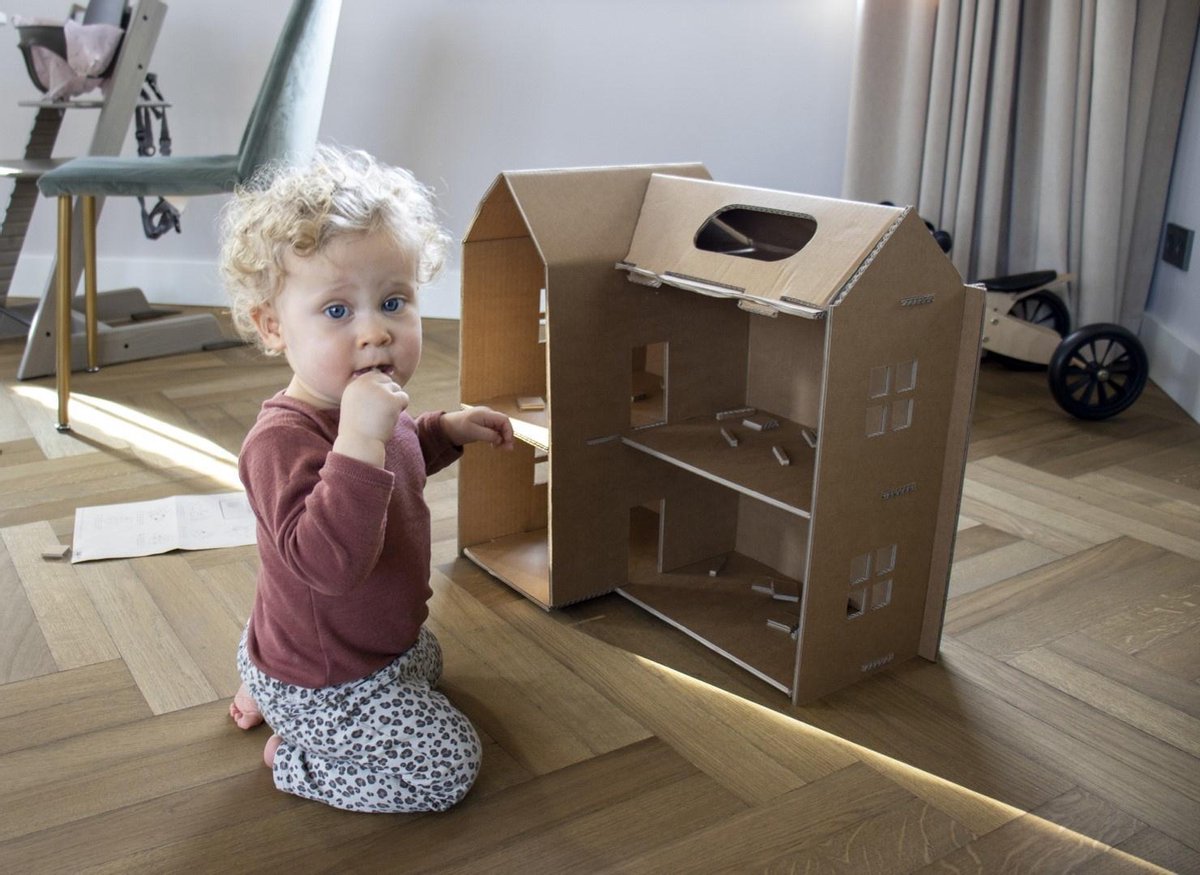 KarTent - Kartonnen Poppenhuis - Cadeau van Duurzaam Karton