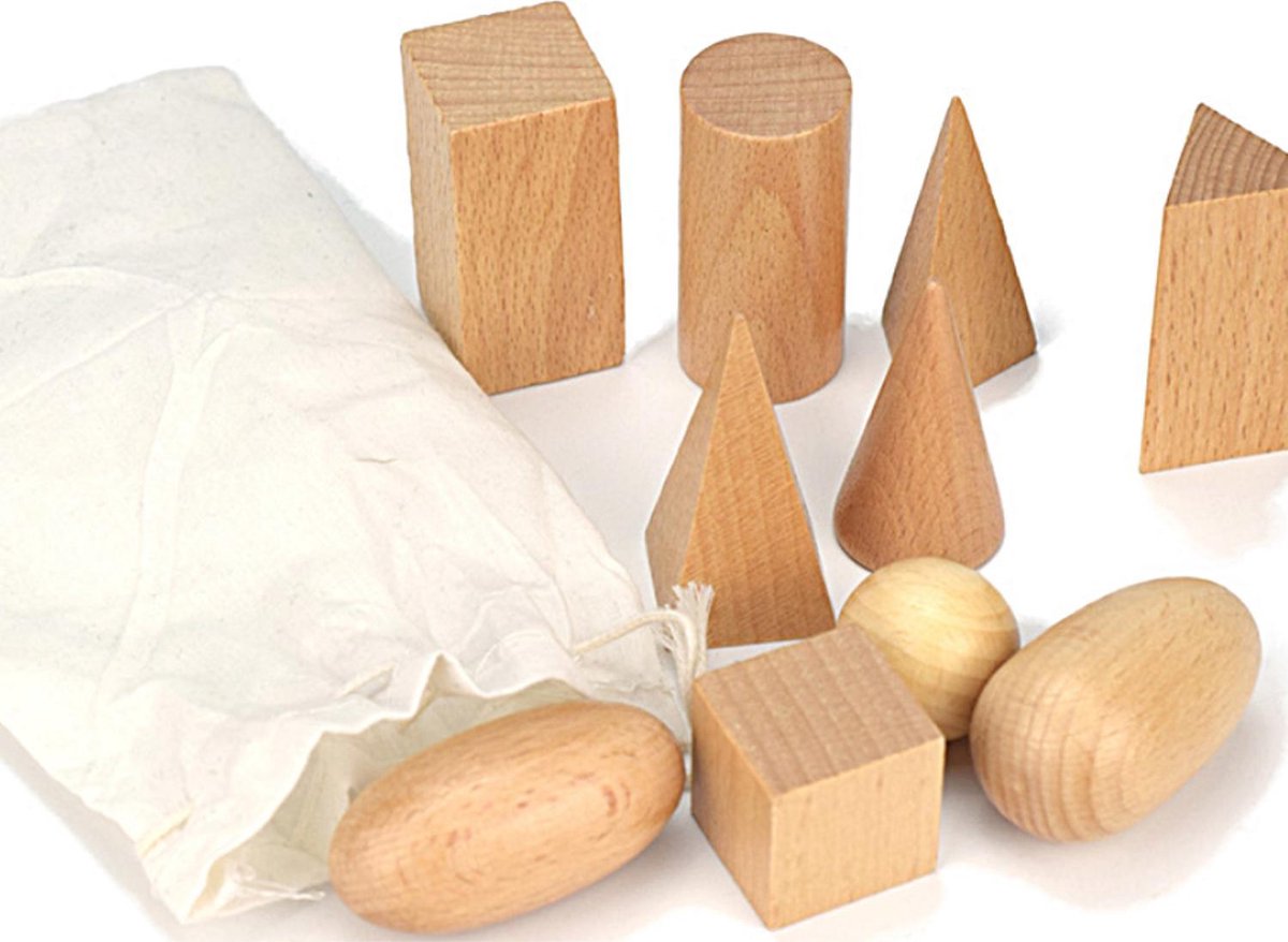 houten vormen - montessori - educatief speelgoed - duurzaam speelgoed - houten speelgoed - vormen spel - loose parts play - Blijderij