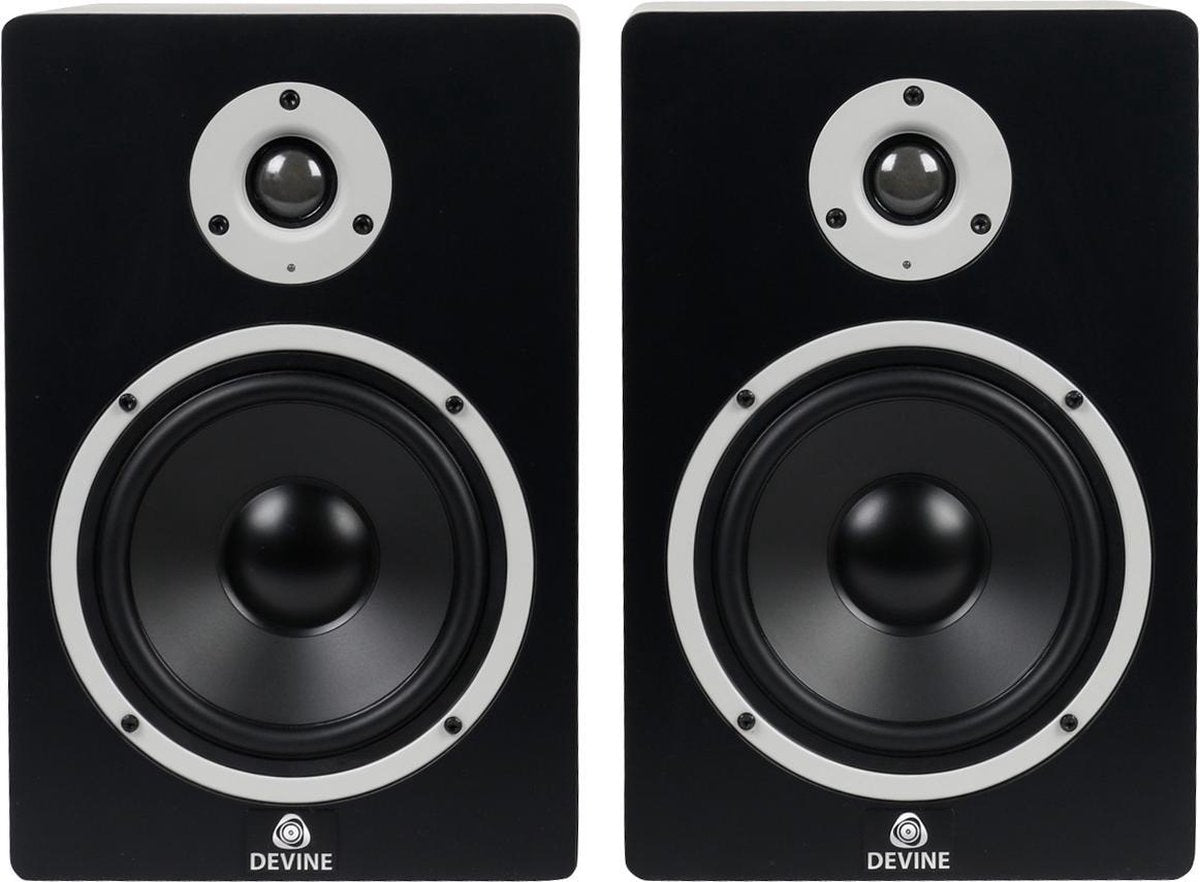 Met de Devine MR-6A studiomonitoren geef je je nieuwe studio meteen een goede start. Voor een niet zo overdreven investering kun je het mixen leren